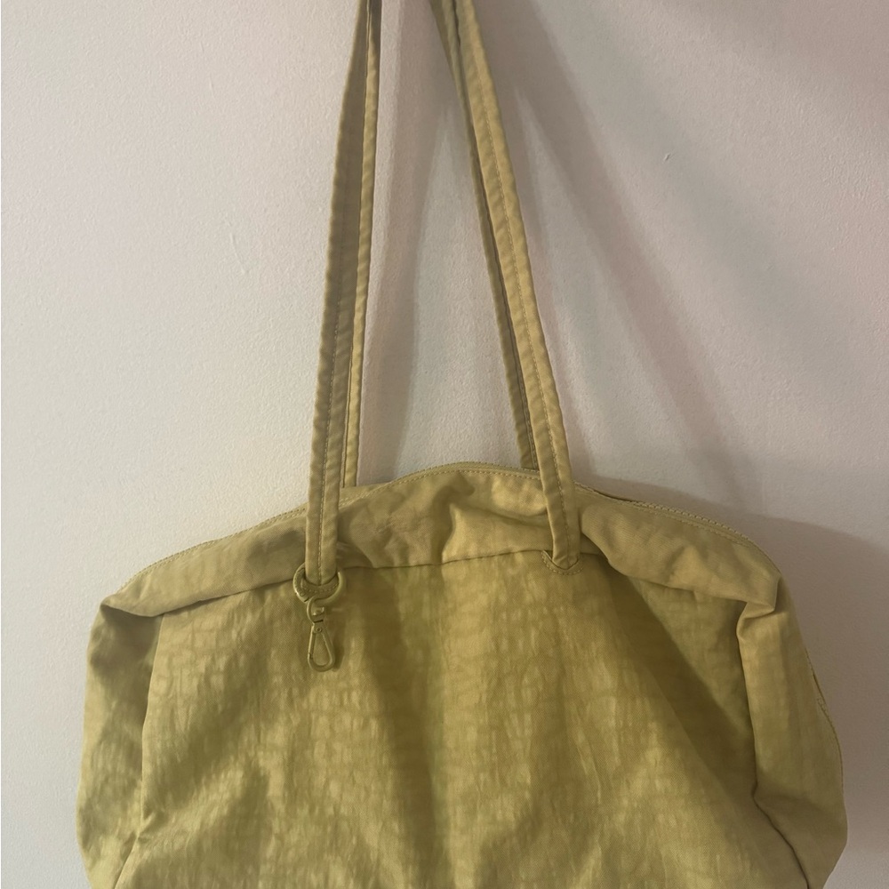 BAGGU Medium Bowler in Butter (Limited Color) EUC - Picture 2 of 3